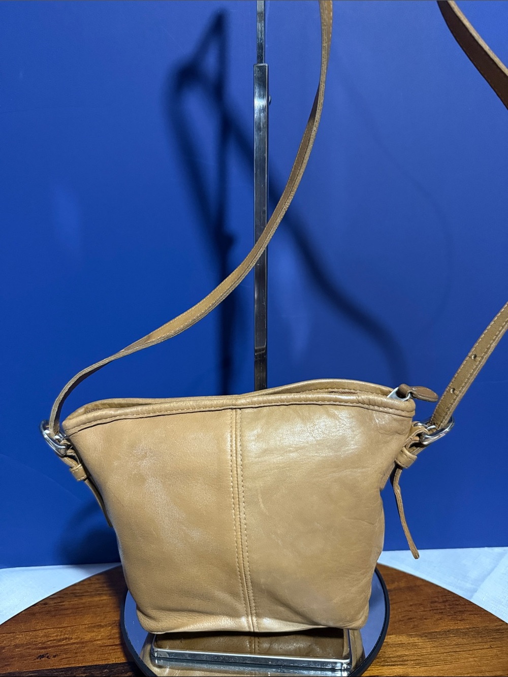 Vintage COACH C8C 4107 Soho Mini Tan Full Grain Leather Shoulder Crossbody Bag